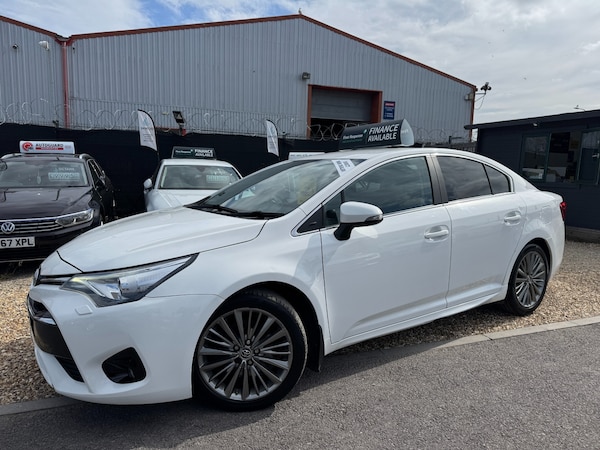 Used Toyota Avensis 2015 for sale - 76255035: Photo 3