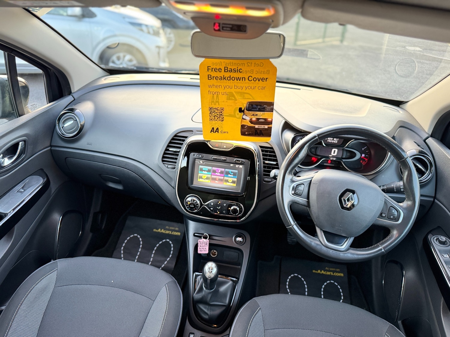 Used Renault Captur 2016 for sale - 76157518: Photo 10