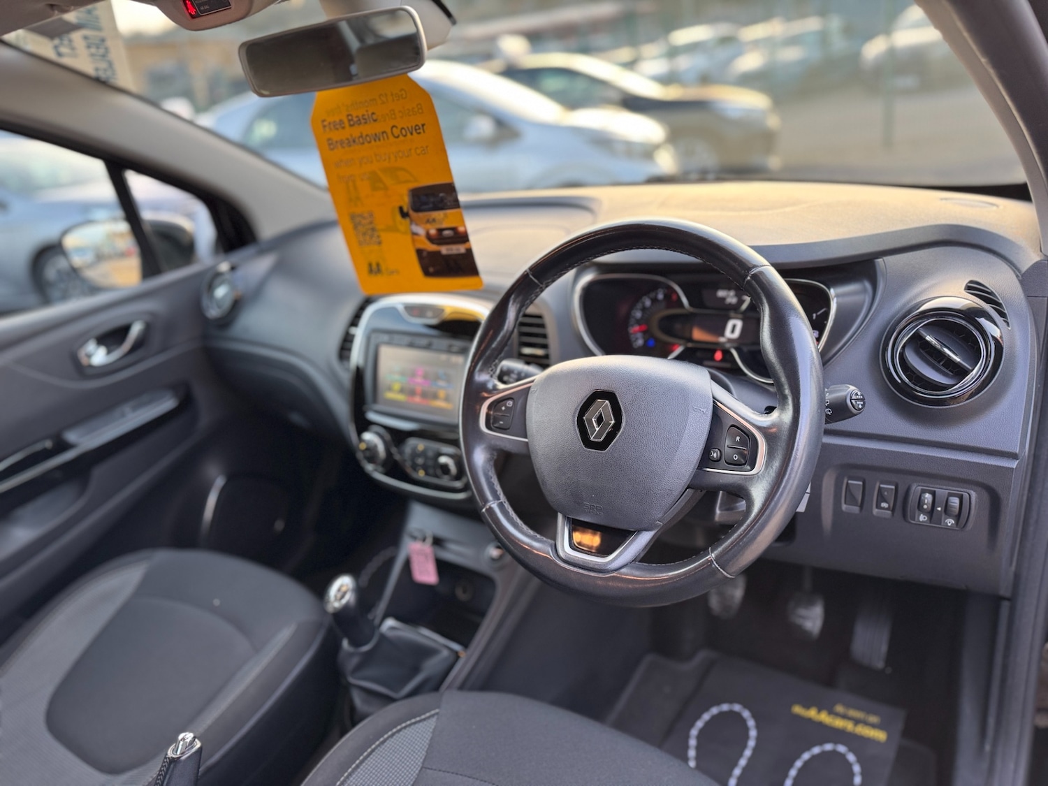 Used Renault Captur 2016 for sale - 76157518: Photo 31