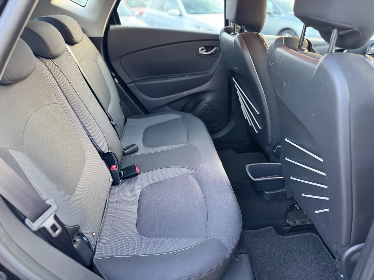 Used Renault Captur 2016 for sale - 76157518: Photo 33