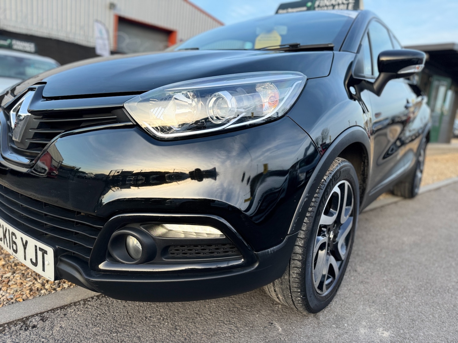 Used Renault Captur 2016 for sale - 76157518: Photo 43