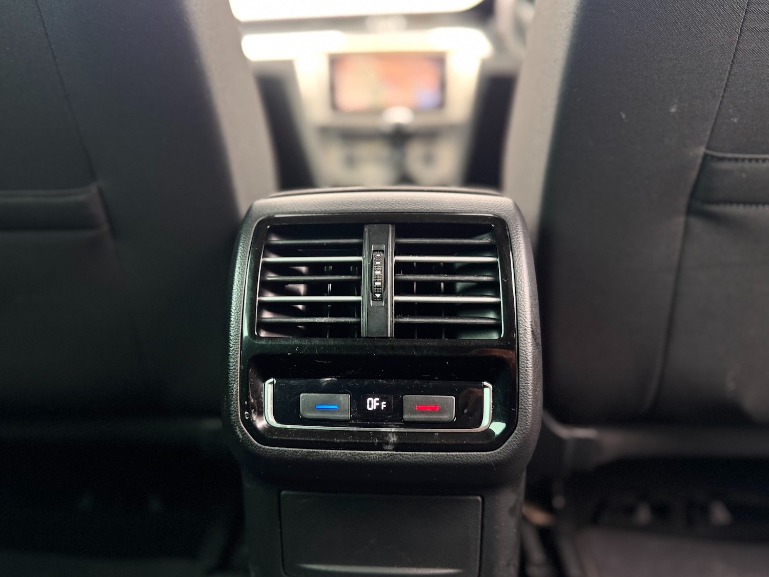 Used Volkswagen Passat 2018 for sale - 77223304: Photo 41