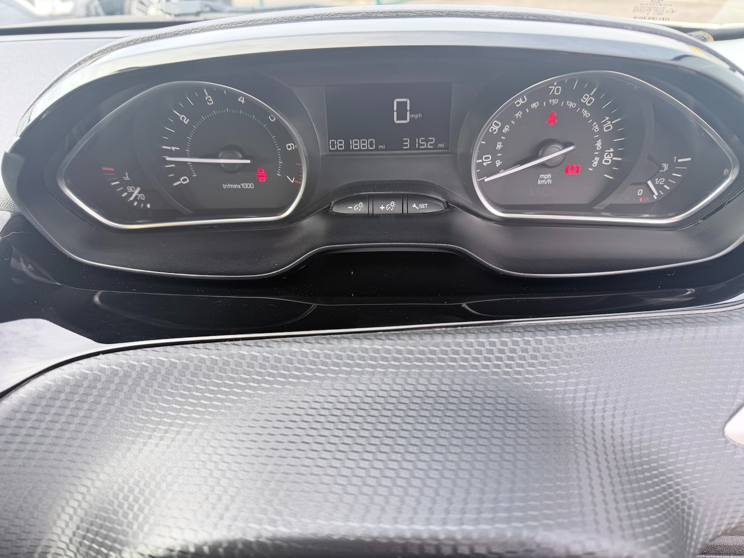 Used Peugeot 208 2016 for sale - 78027235: Photo 26