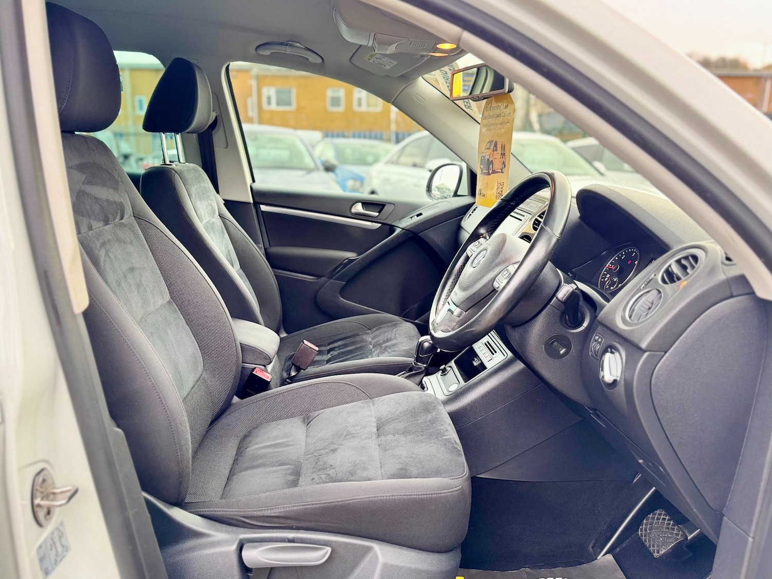 Used Volkswagen Tiguan 2016 for sale - 77103409: Photo 9