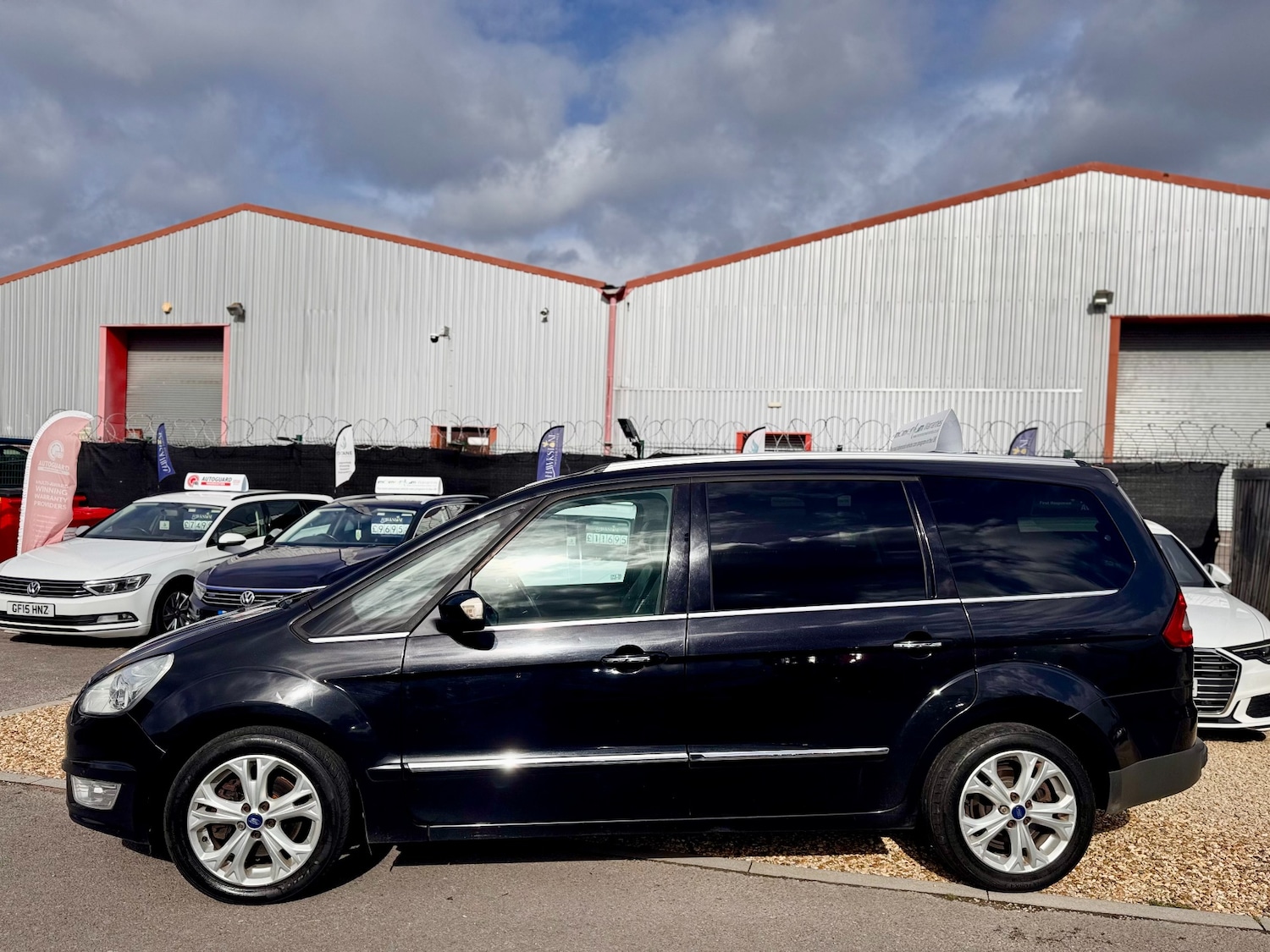 Used Ford Galaxy 2014 for sale - 76451787: Photo 18