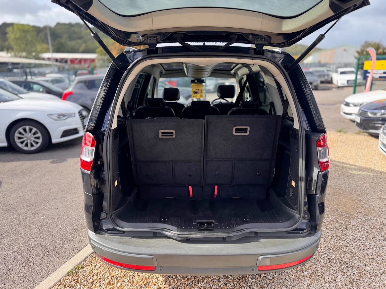 Used Ford Galaxy 2014 for sale - 76451787: Photo 22