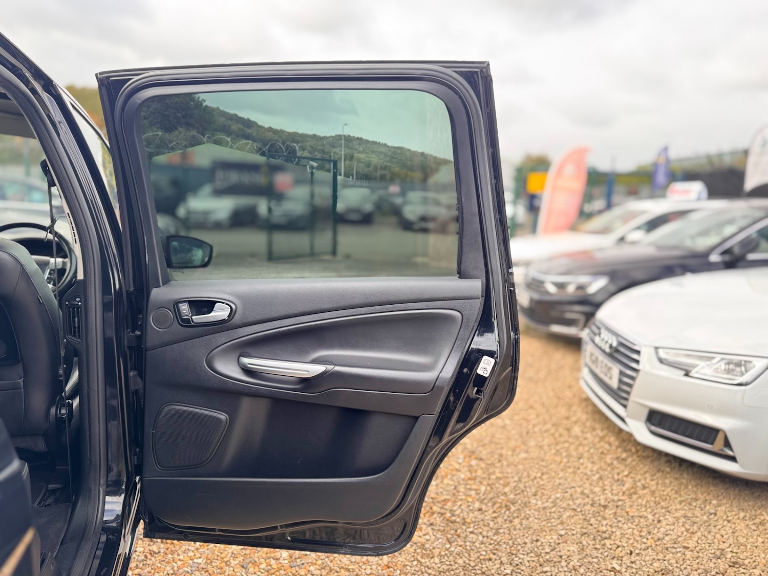 Used Ford Galaxy 2014 for sale - 76451787: Photo 38