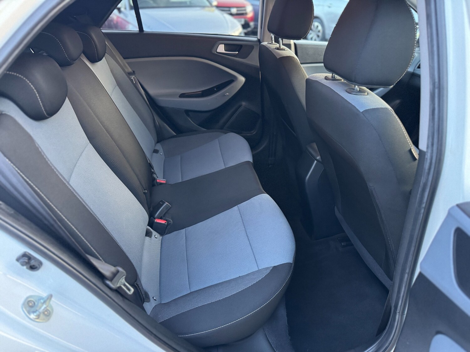 Used Hyundai i20 2016 for sale - 77062344: Photo 35