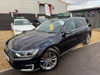 Used Volkswagen Passat 2017 for sale - 74970453: Photo