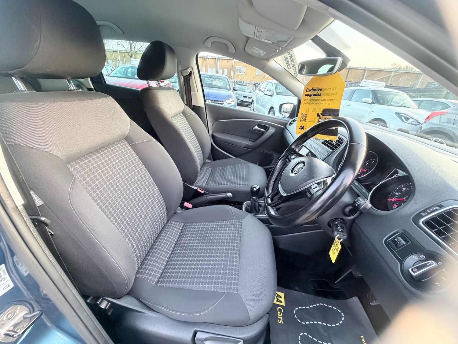 Used Volkswagen Polo 2016 for sale - 78027842: Photo 28