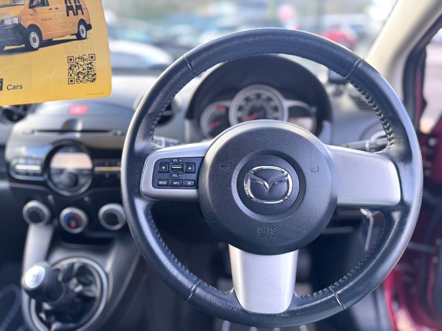 Used Mazda Mazda2 2011 for sale - 76922008: Photo 28