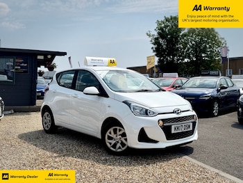 Used Hyundai i10 2017 for sale - 79263957: Photo