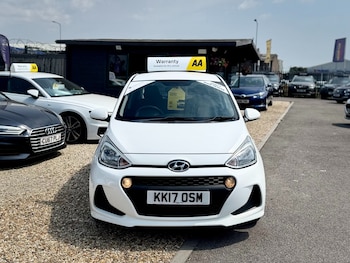 Used Hyundai i10 2017 for sale - 79263957: Photo