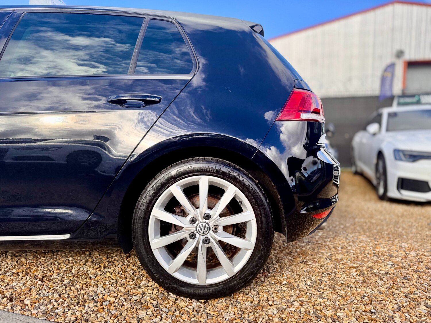 Used Volkswagen Golf 2015 for sale - 76424516: Photo 23