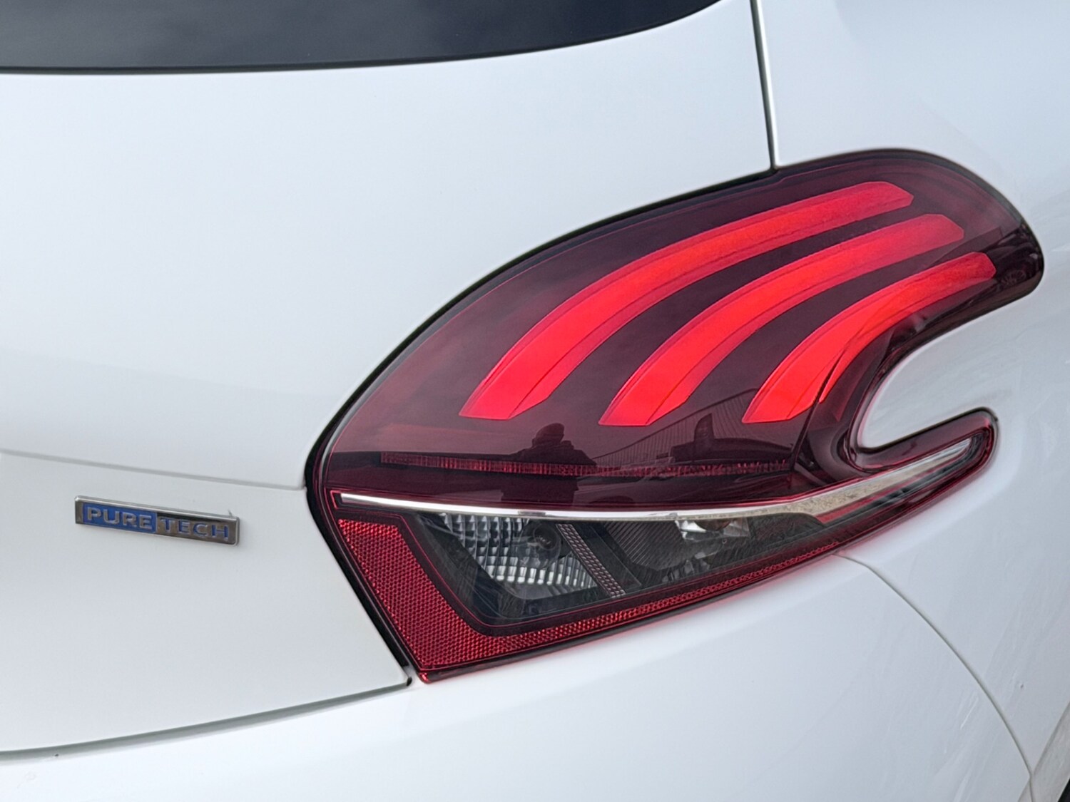 Used Peugeot 208 2016 for sale - 78107740: Photo 41