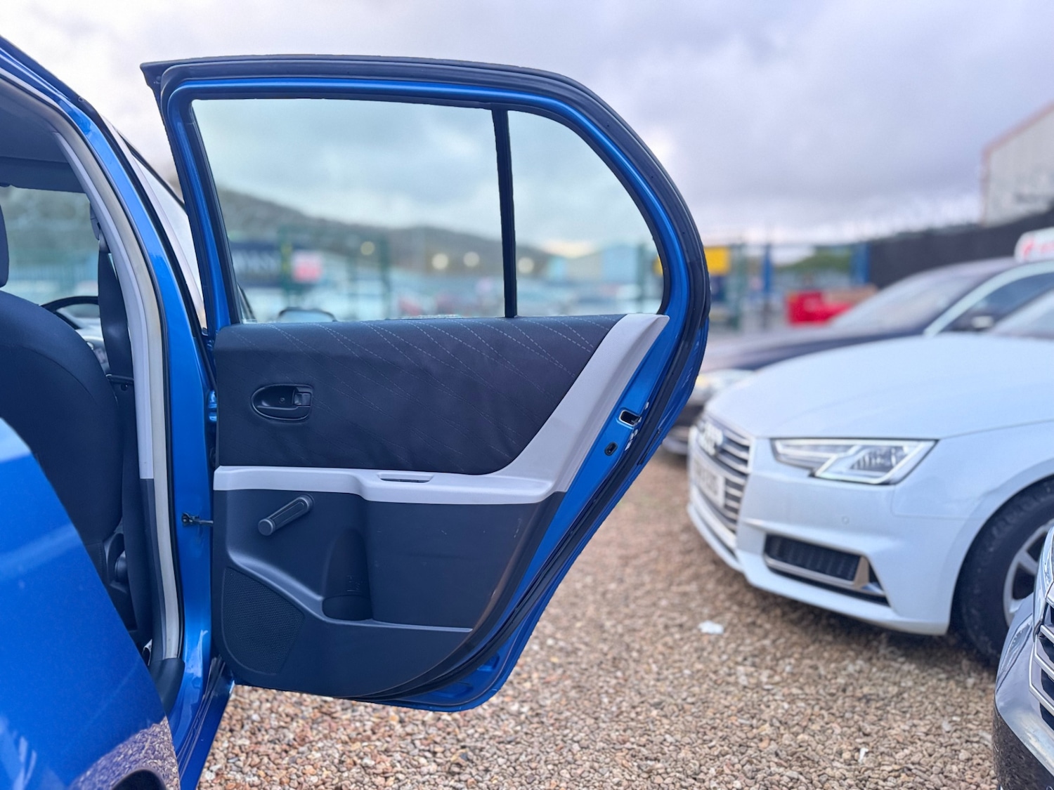 Used Toyota Yaris 2006 for sale - 77258612: Photo 35