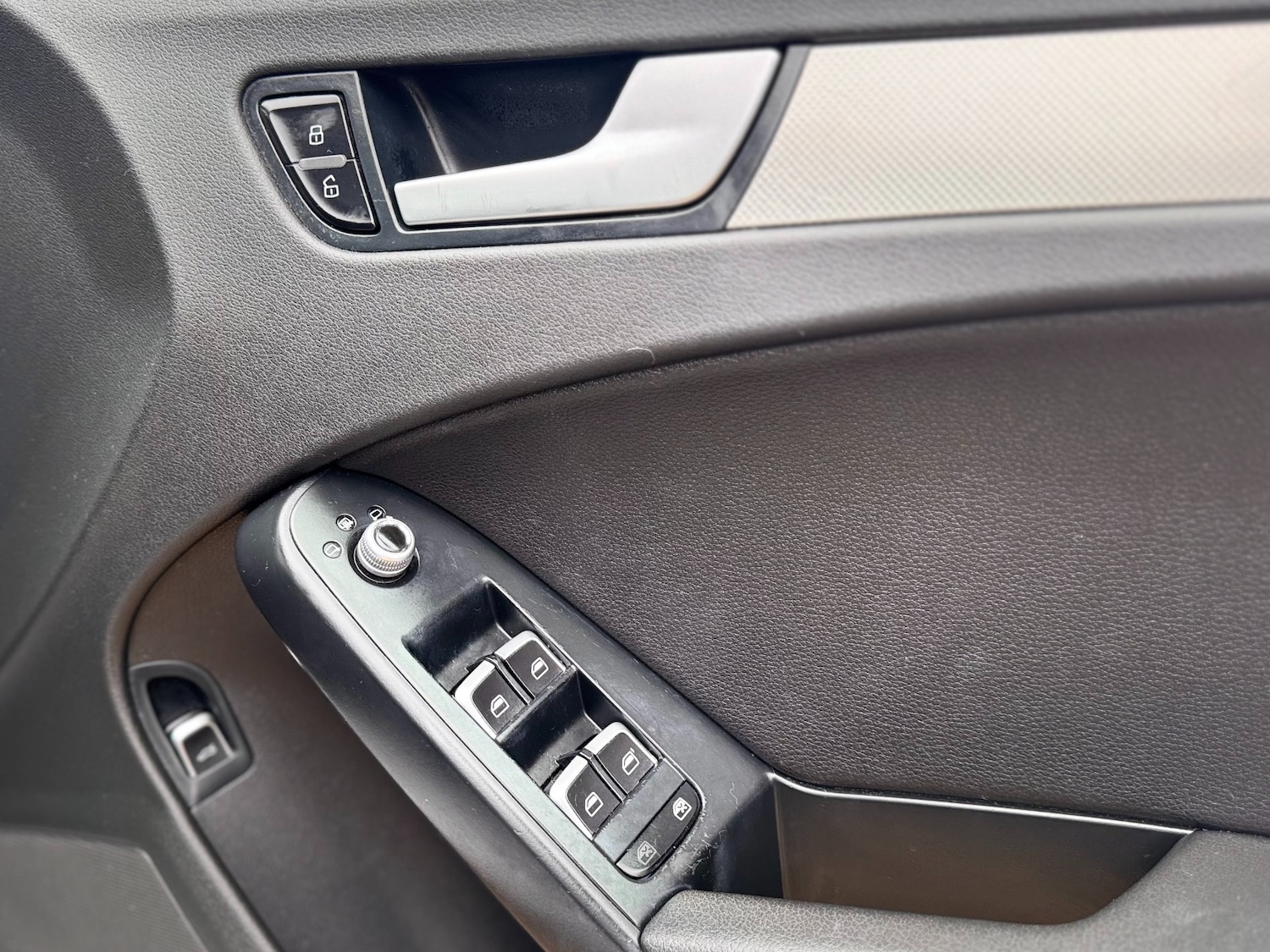 Used Audi A4 2015 for sale - 78144304: Photo 26