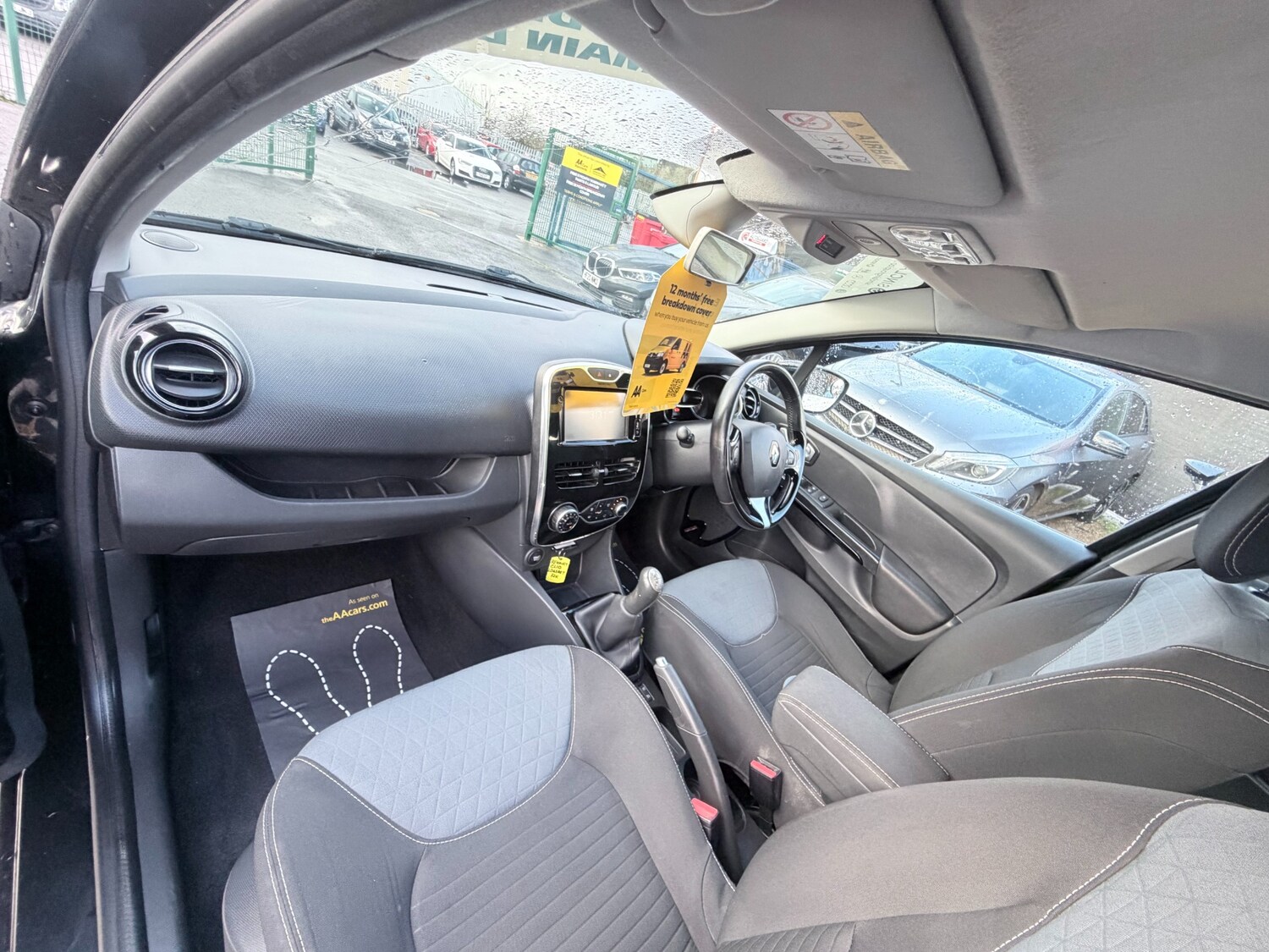 Used Renault Clio 2015 for sale - 77543876: Photo 17