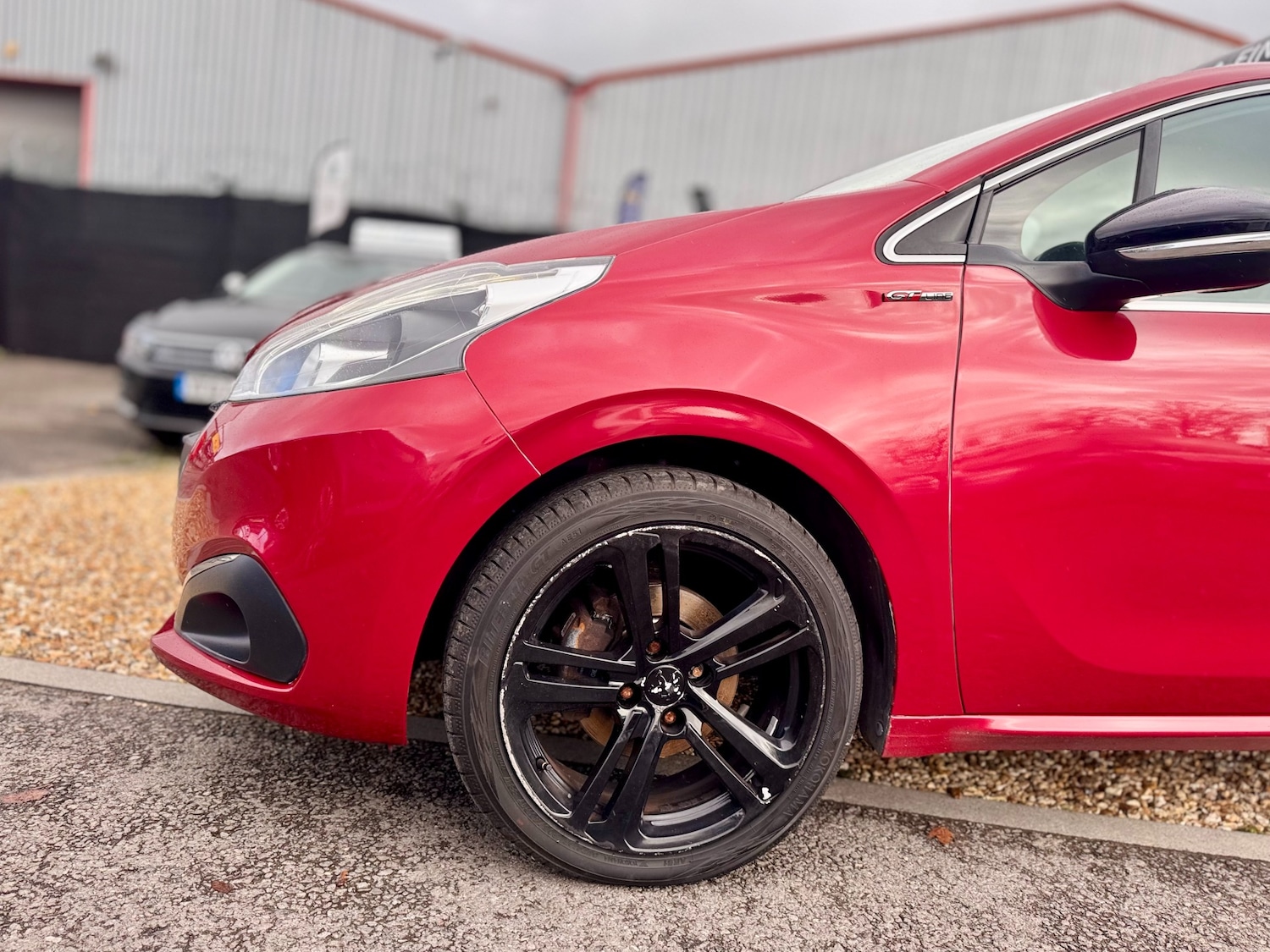 Used Peugeot 208 2015 for sale - 76576987: Photo 24