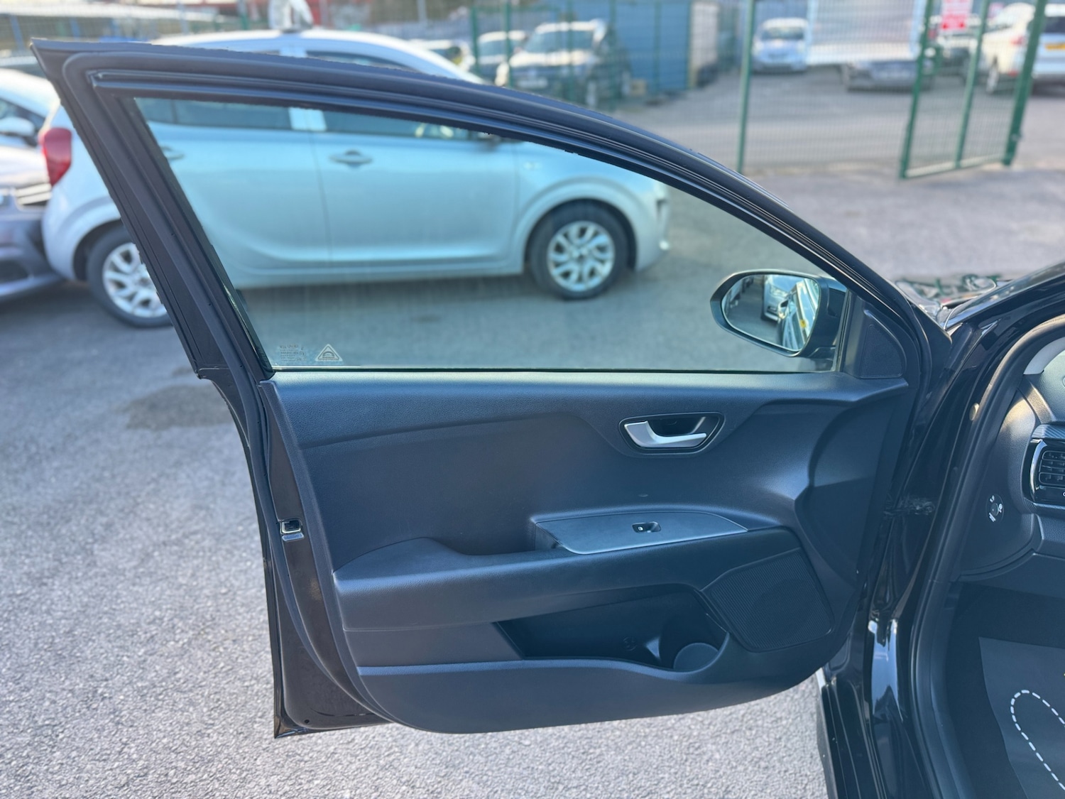 Used Kia Rio 2019 for sale - 76932332: Photo 41