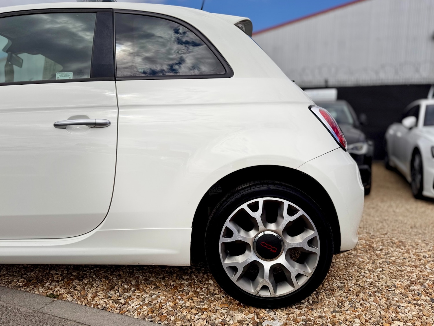 Used Fiat 500 2015 for sale - 76157367: Photo 23