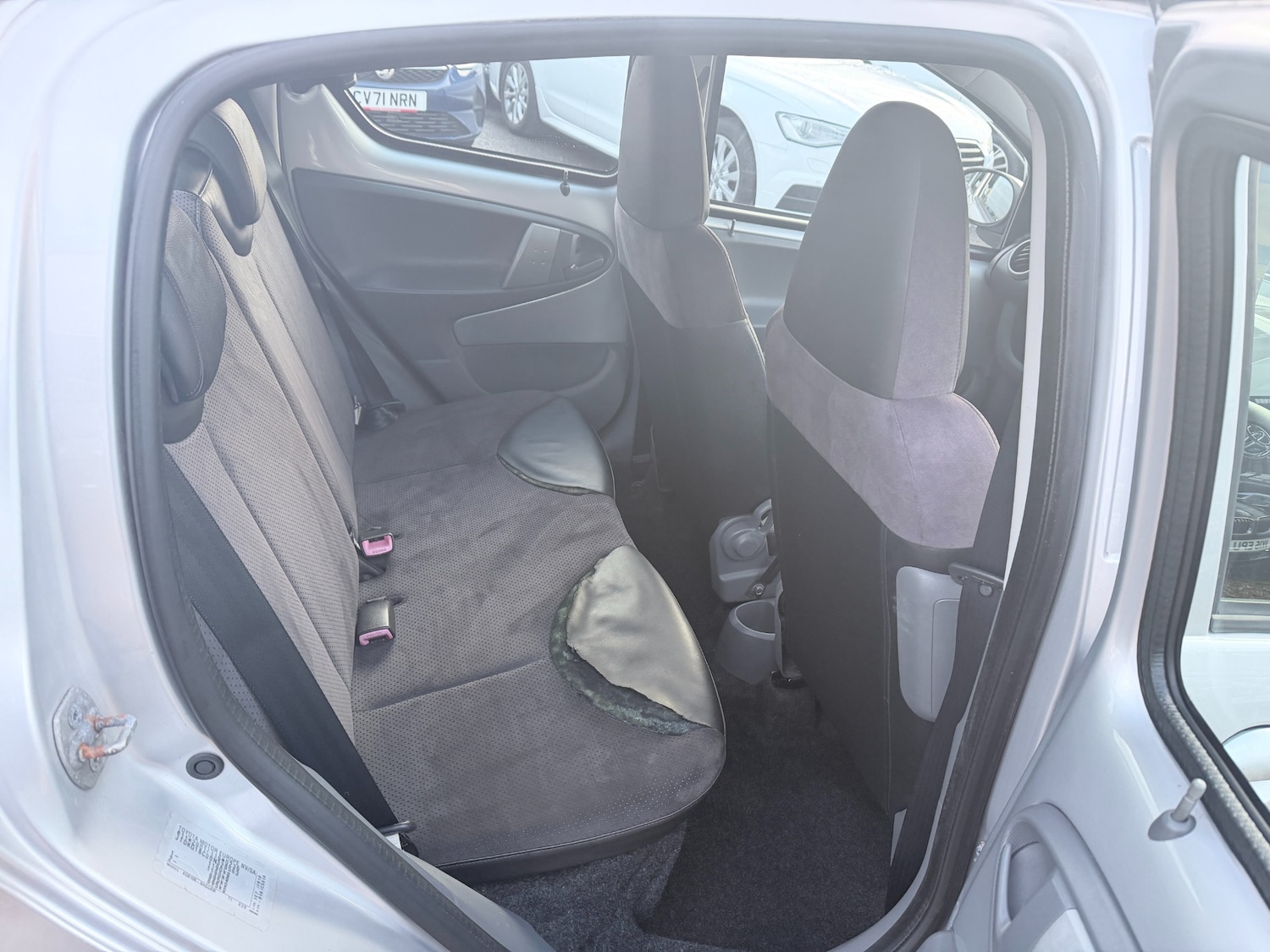 Used Toyota AYGO 2009 for sale - 77404618: Photo 9