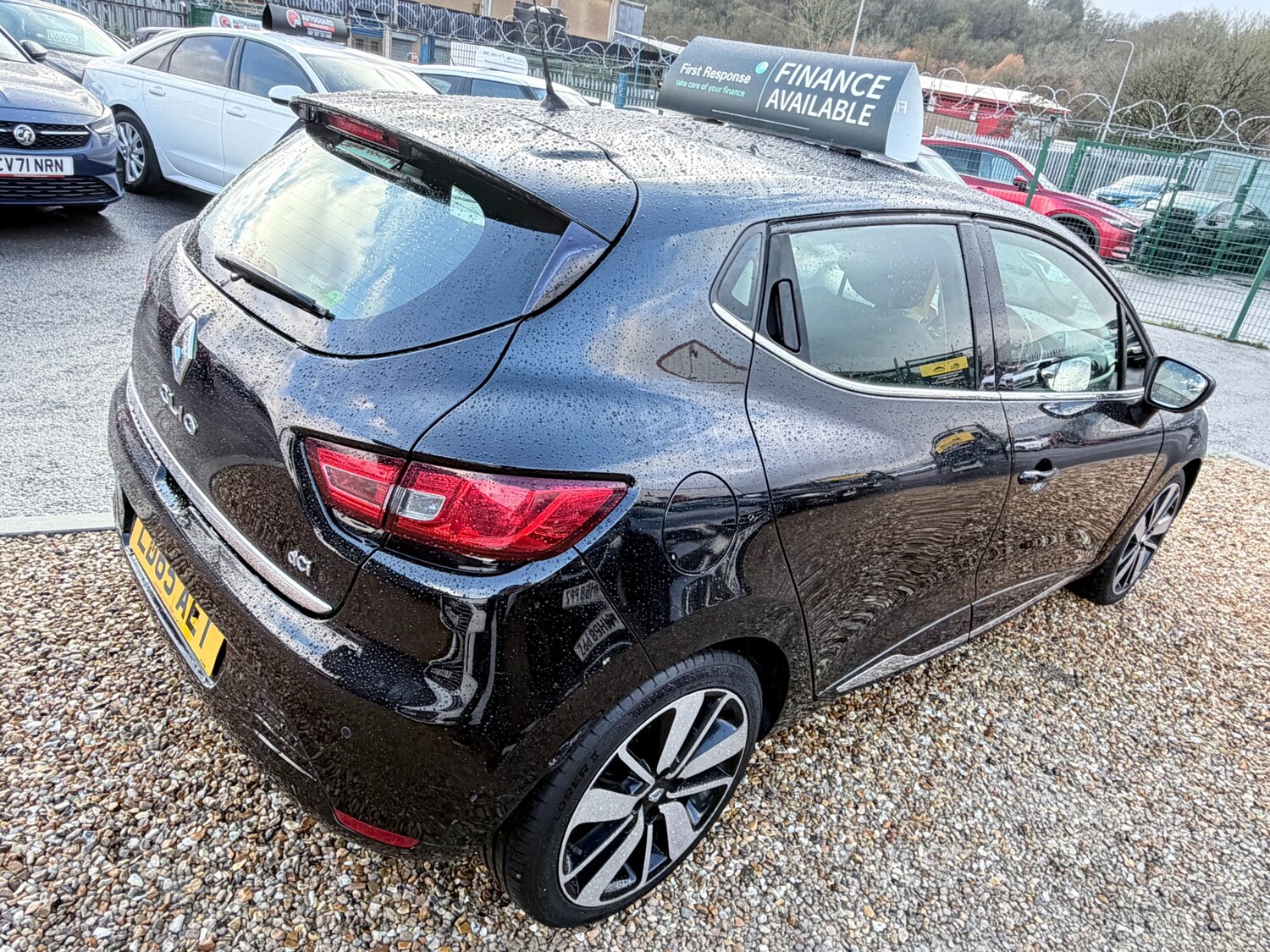 Used Renault Clio 2015 for sale - 77689372: Photo 13