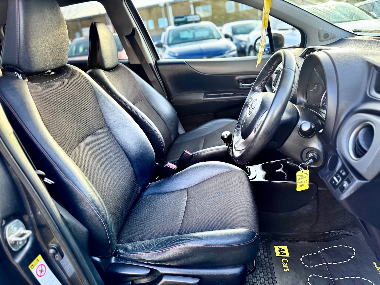 Used Toyota Yaris 2012 for sale - 77259323: Photo 9