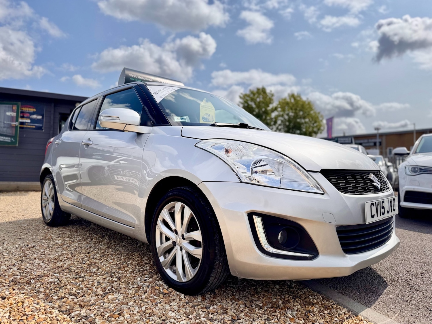 Used Suzuki Swift 2015 for sale - 76157650: Photo 50