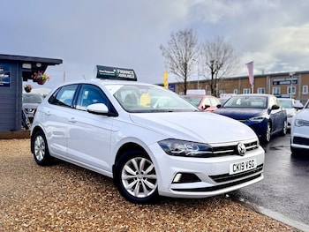 Used Volkswagen Polo 2019 for sale - 77297978: Photo