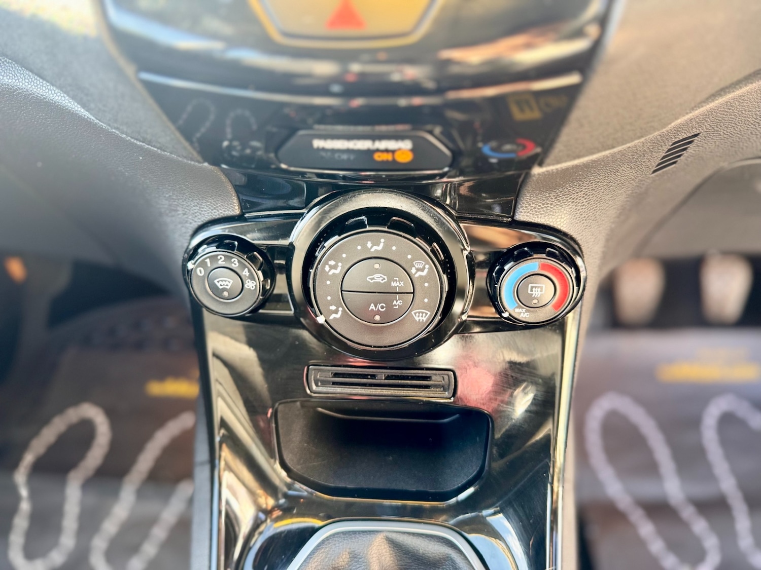 Used Ford Fiesta 2014 for sale - 76450610: Photo 35