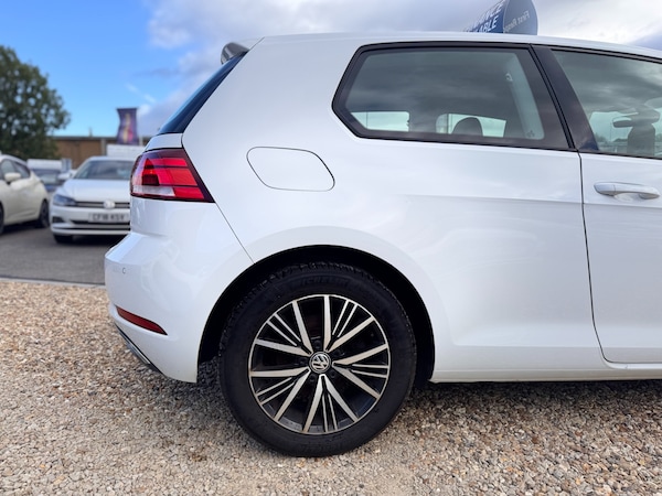 Used Volkswagen Golf 2018 for sale - 76236309: Photo 21