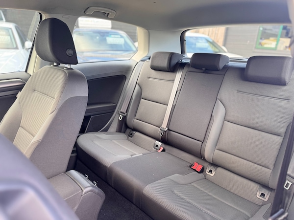 Used Volkswagen Golf 2018 for sale - 76236309: Photo 37