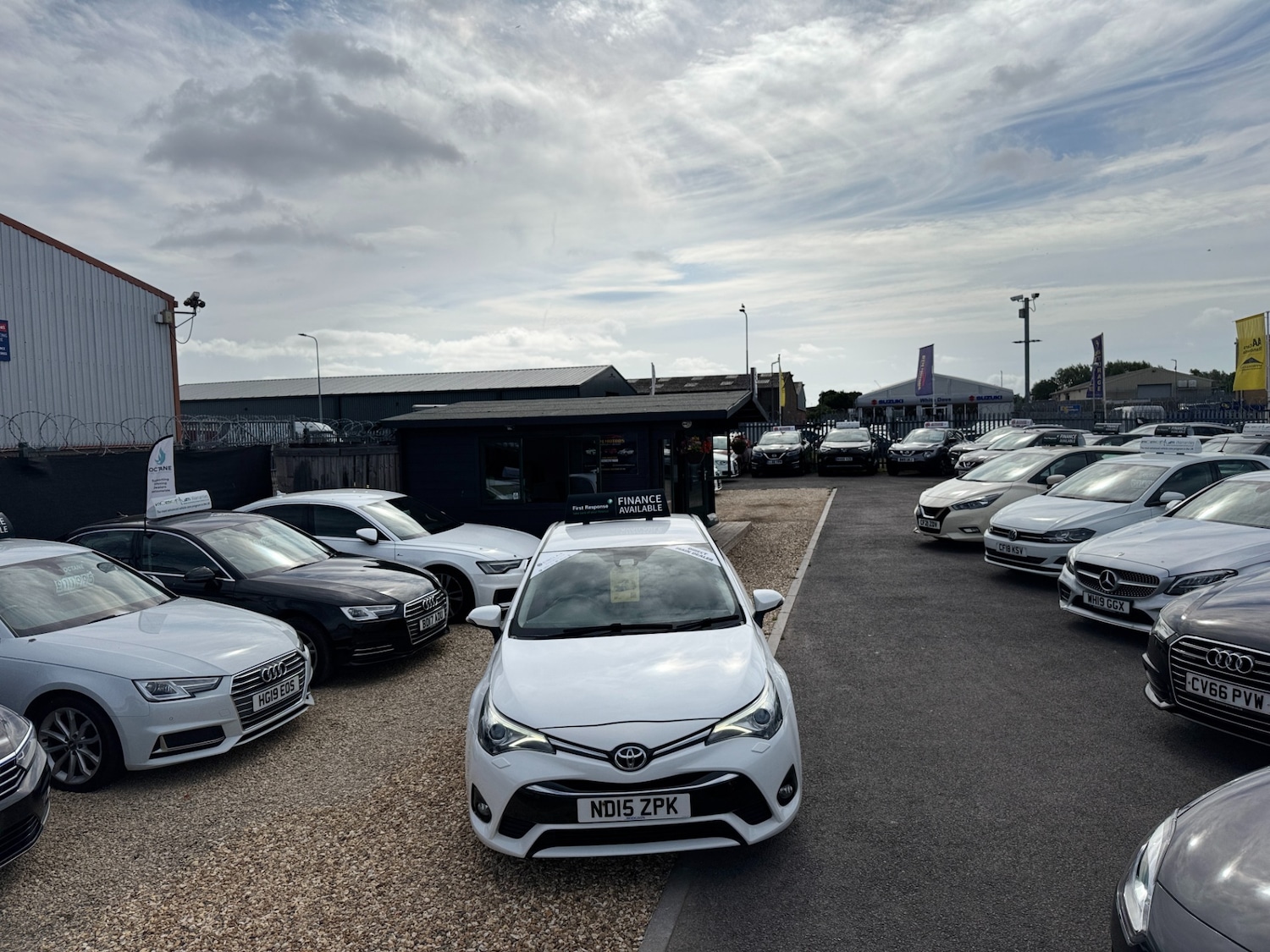 Used Toyota Avensis 2015 for sale - 76508566: Photo 38
