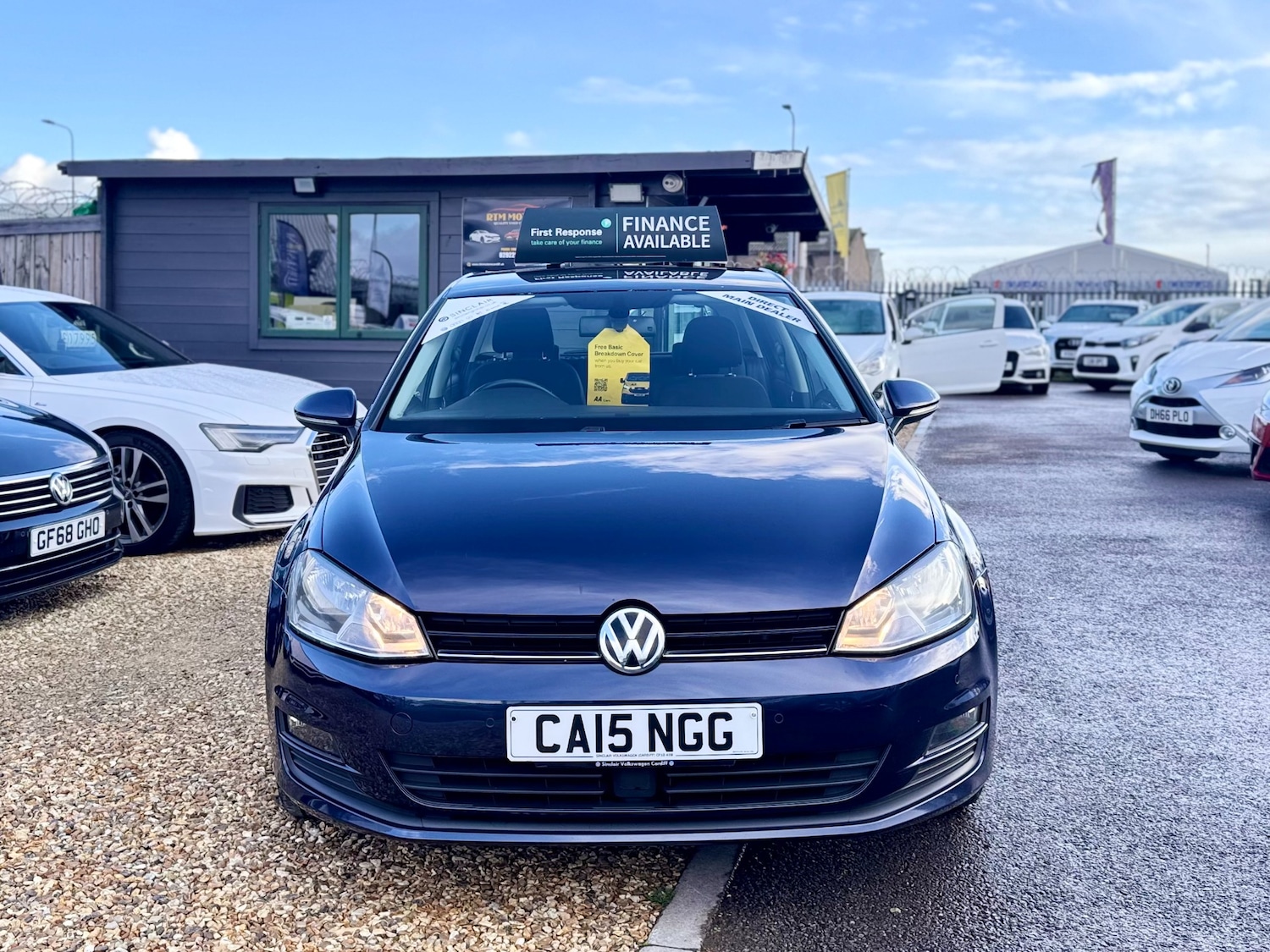 Used Volkswagen Golf 2015 for sale - 76933305: Photo 2