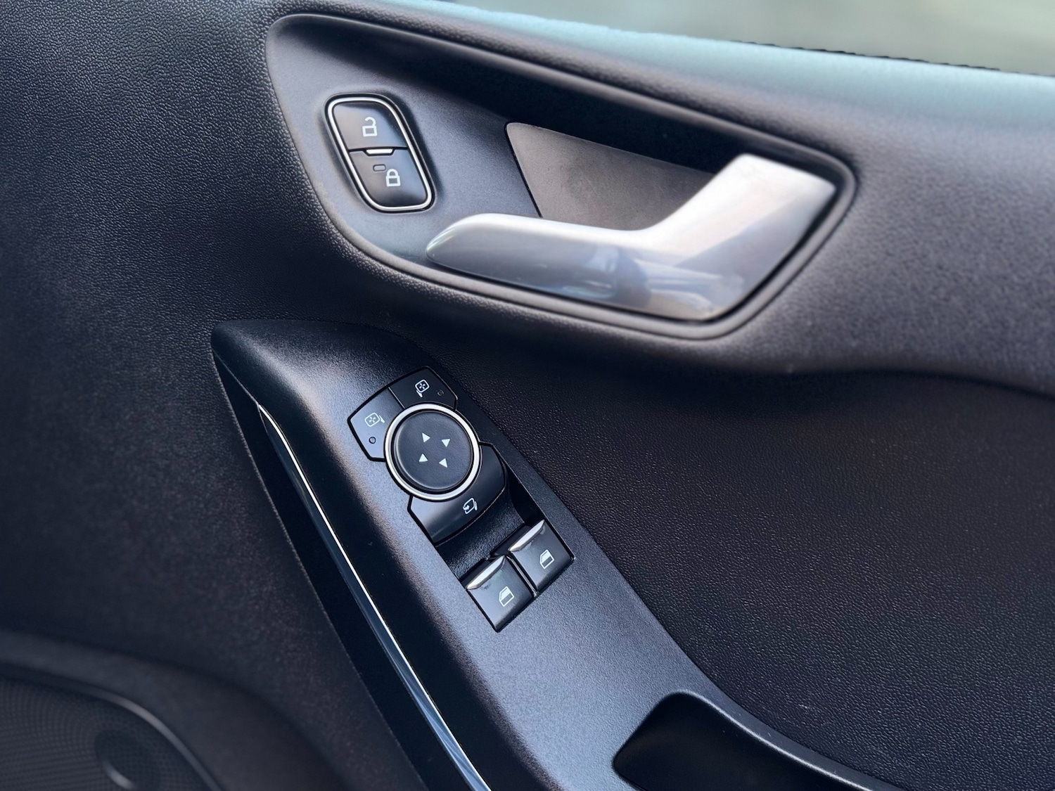 Used Ford Fiesta 2018 for sale - 77461632: Photo 26