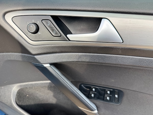 Used Volkswagen Golf 2015 for sale - 76236313: Photo 24