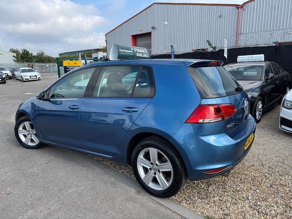 Used Volkswagen Golf 2015 for sale - 76236313: Photo 6