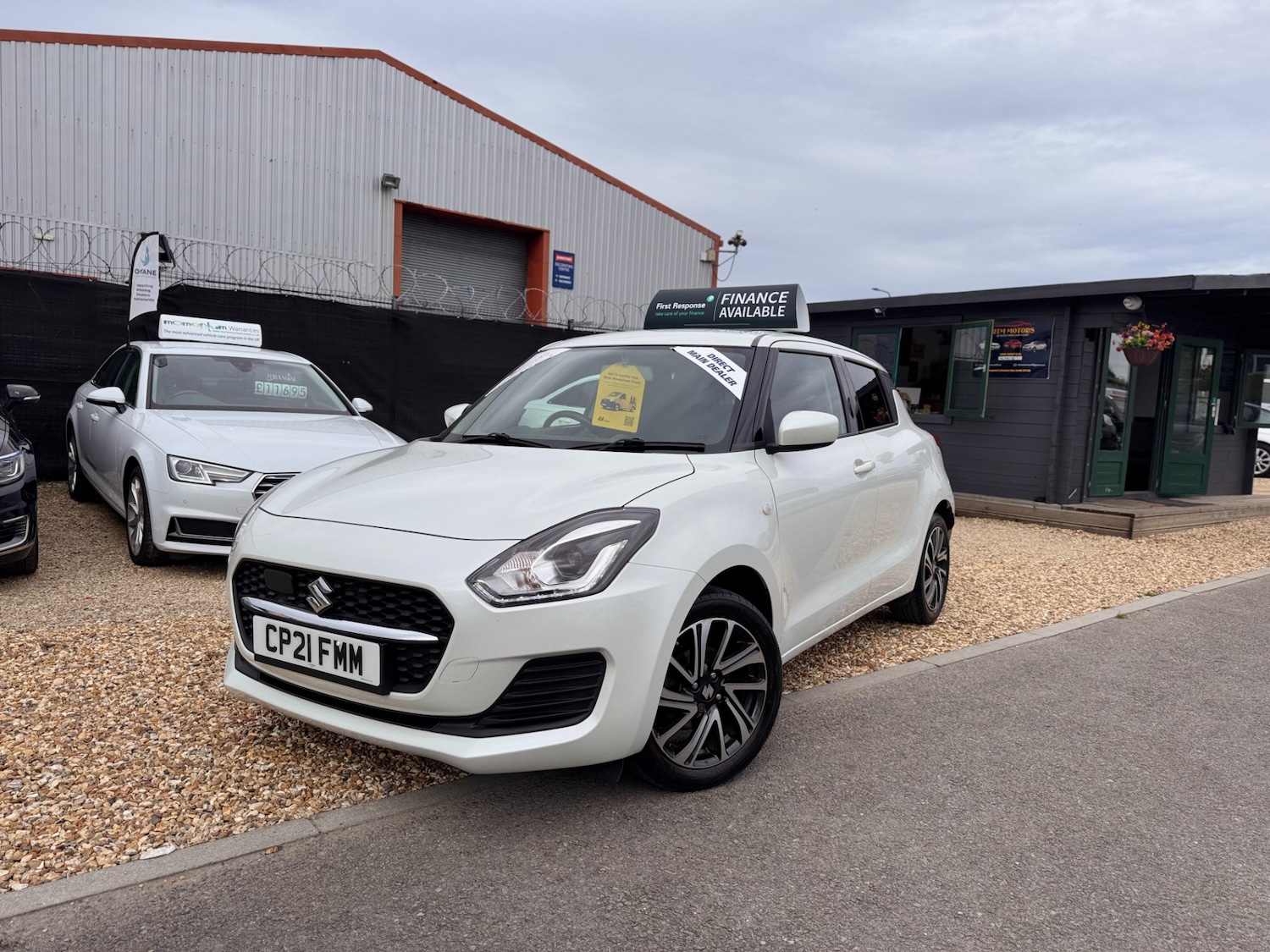 Used Suzuki Swift 2021 for sale - 77579765: Photo 3