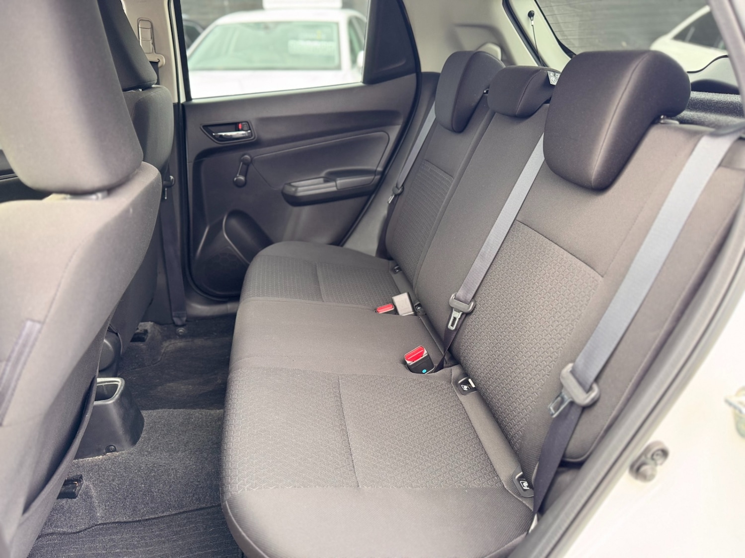 Used Suzuki Swift 2021 for sale - 77579765: Photo 41