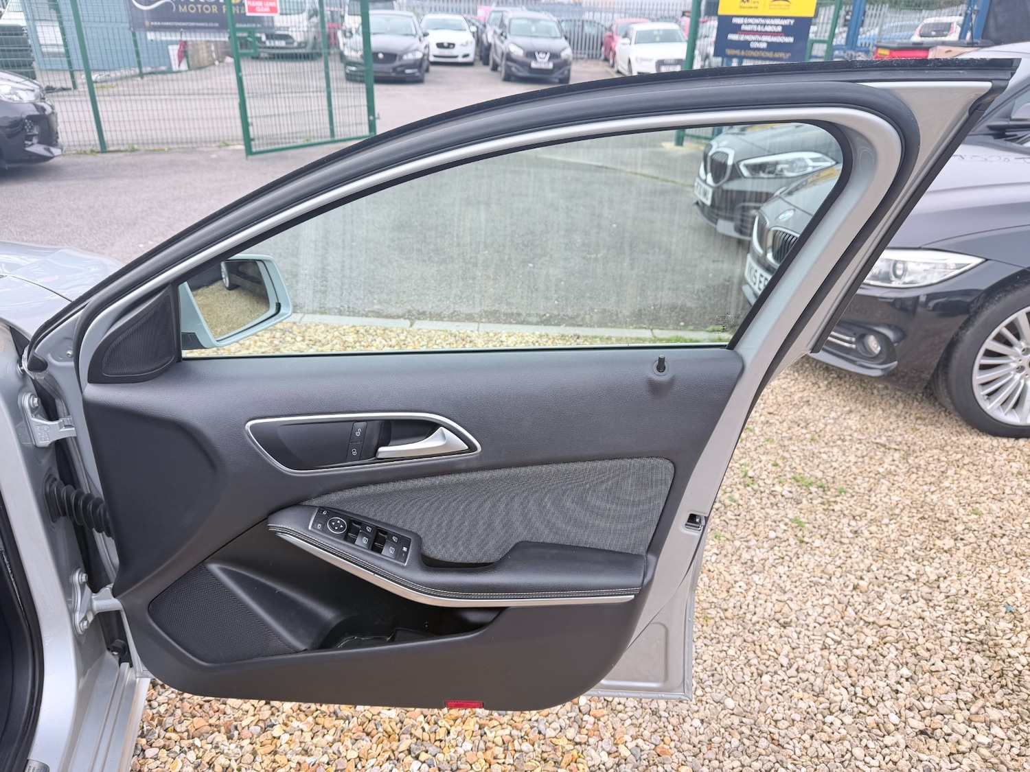 Used Mercedes-Benz A-Class 2015 for sale - 77902823: Photo 23