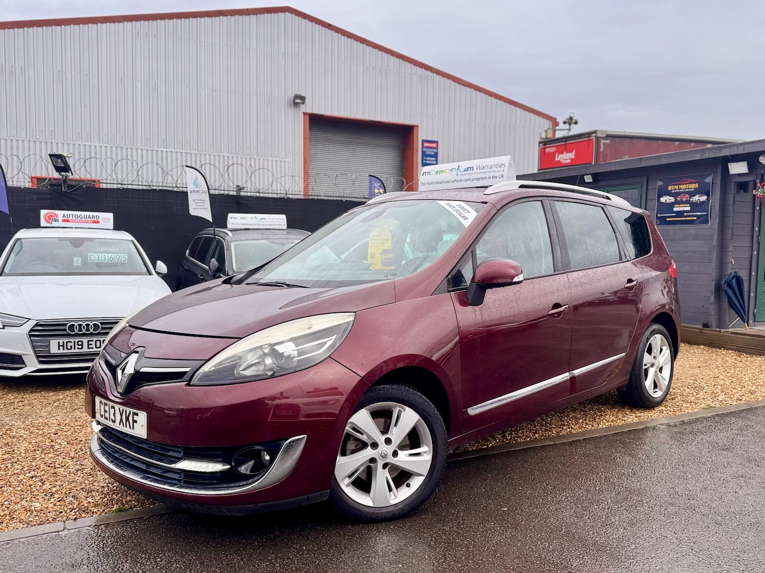 Used Renault Grand Scenic 2013 for sale - 76649783: Photo 3