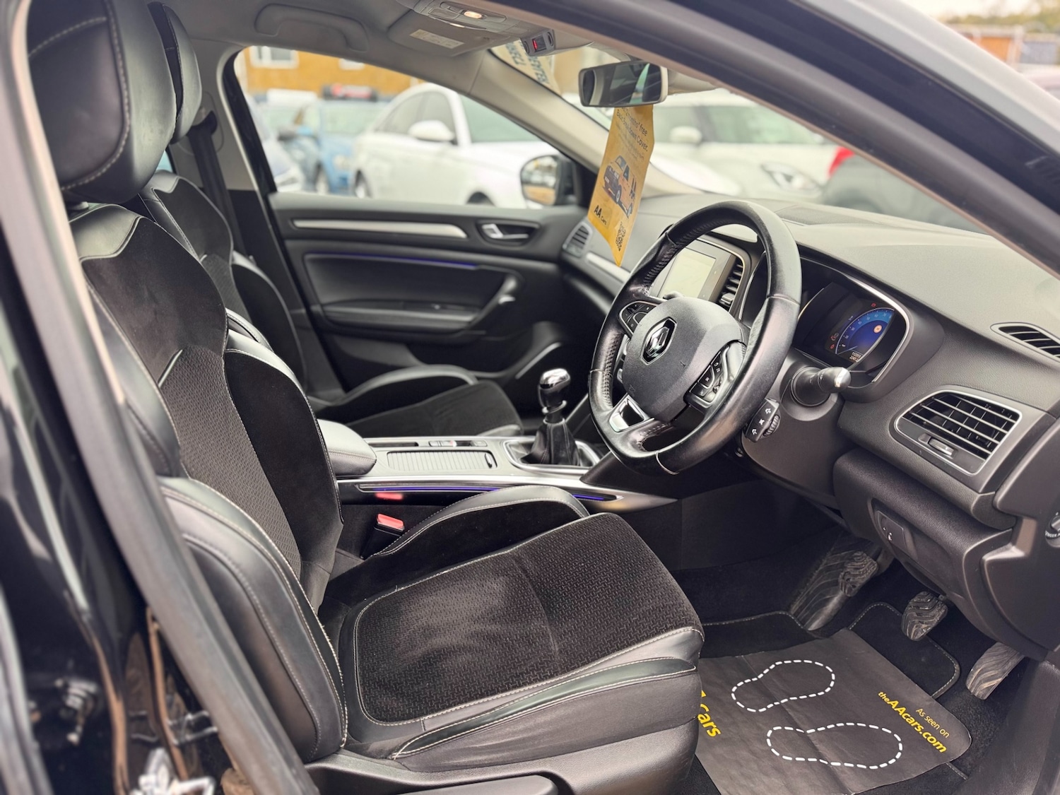 Used Renault Megane 2016 for sale - 76451782: Photo 9