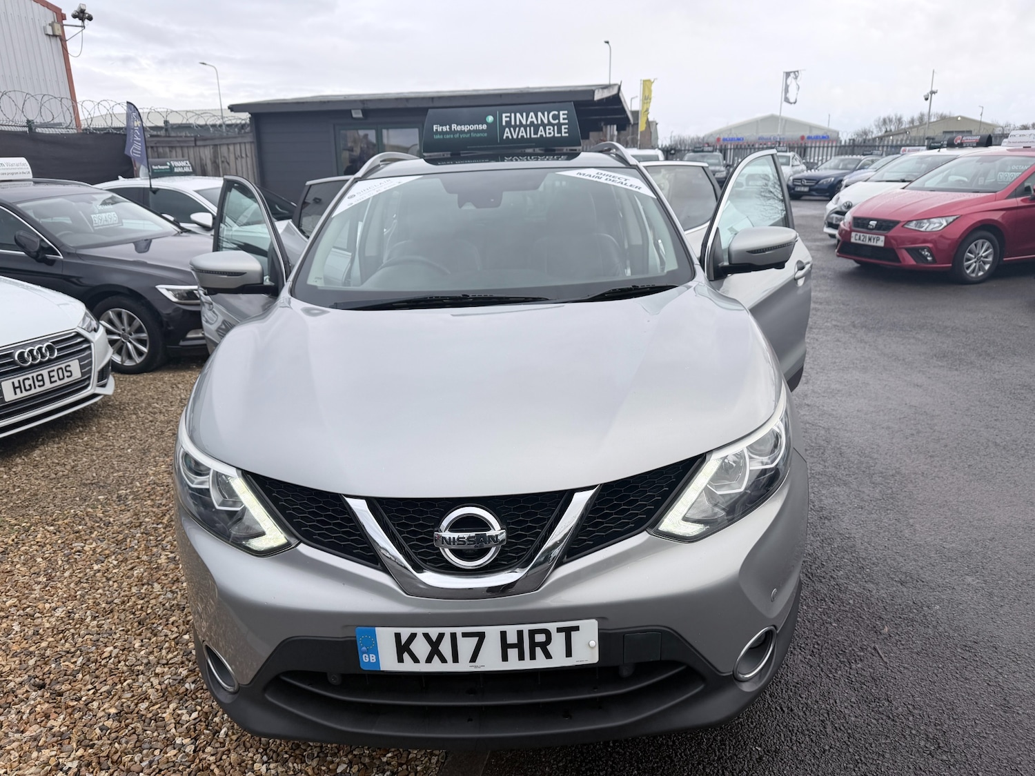 Used Nissan Qashqai 2017 for sale - 77502597: Photo 26