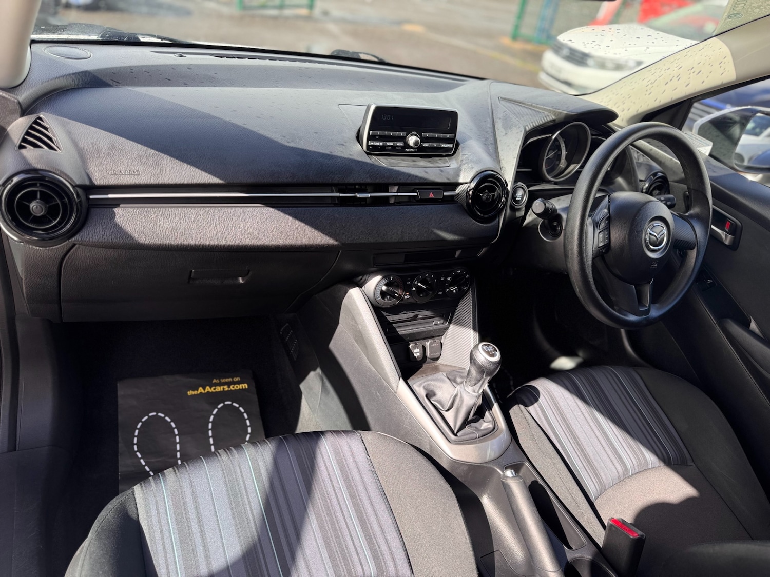 Used Mazda Mazda2 2015 for sale - 77051771: Photo 19