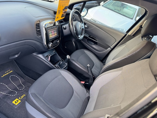 Used Renault Captur 2016 for sale - 76234939: Photo 37