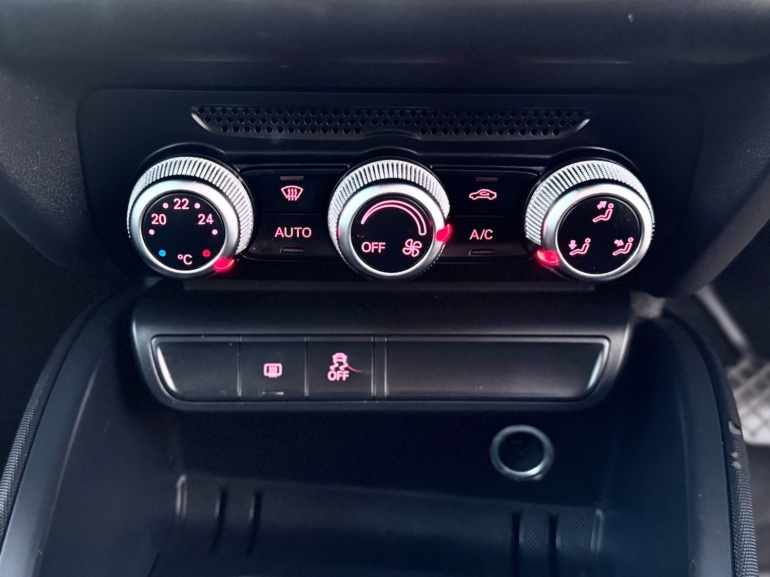 Used Audi A1 2013 for sale - 77051768: Photo 35