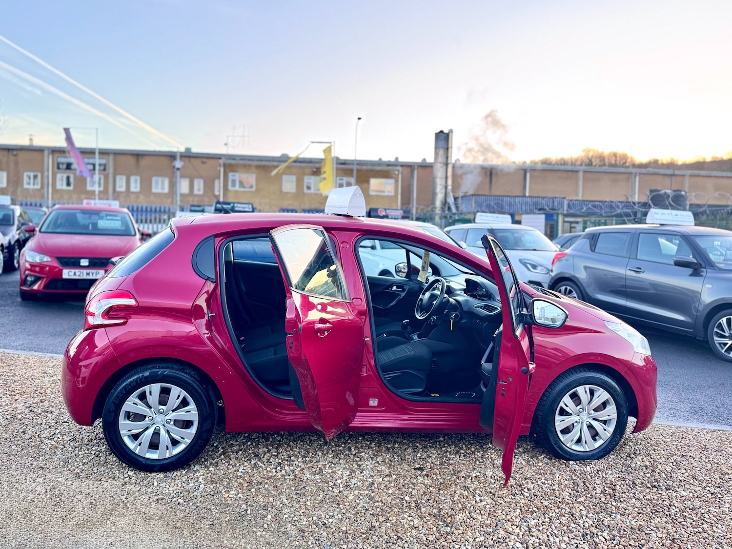 Used Peugeot 208 2013 for sale - 77051635: Photo 45
