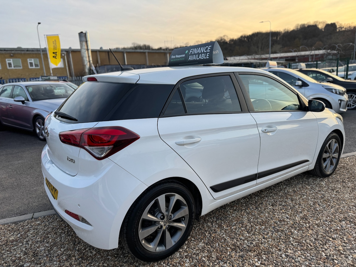 Used Hyundai i20 2016 for sale - 76157443: Photo 5