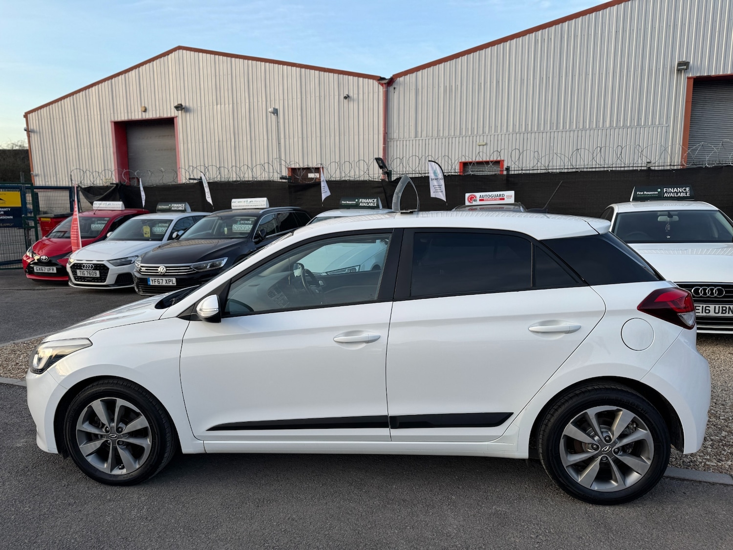 Used Hyundai i20 2016 for sale - 76157443: Photo 7